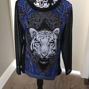 Tiger blouse - Carole?